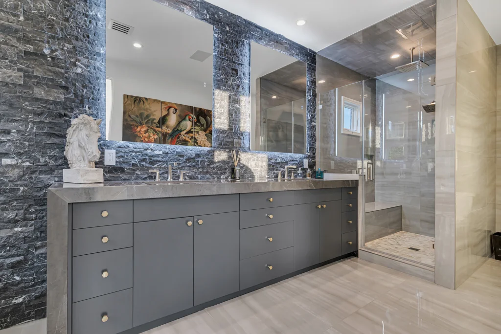 8719 Rosewood Ave- HsHProd-56